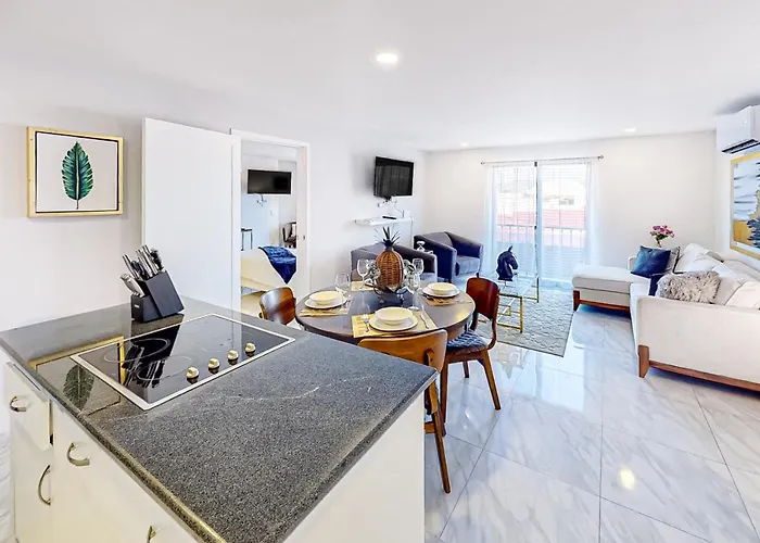 Taylor 203 @ Morgan Residences